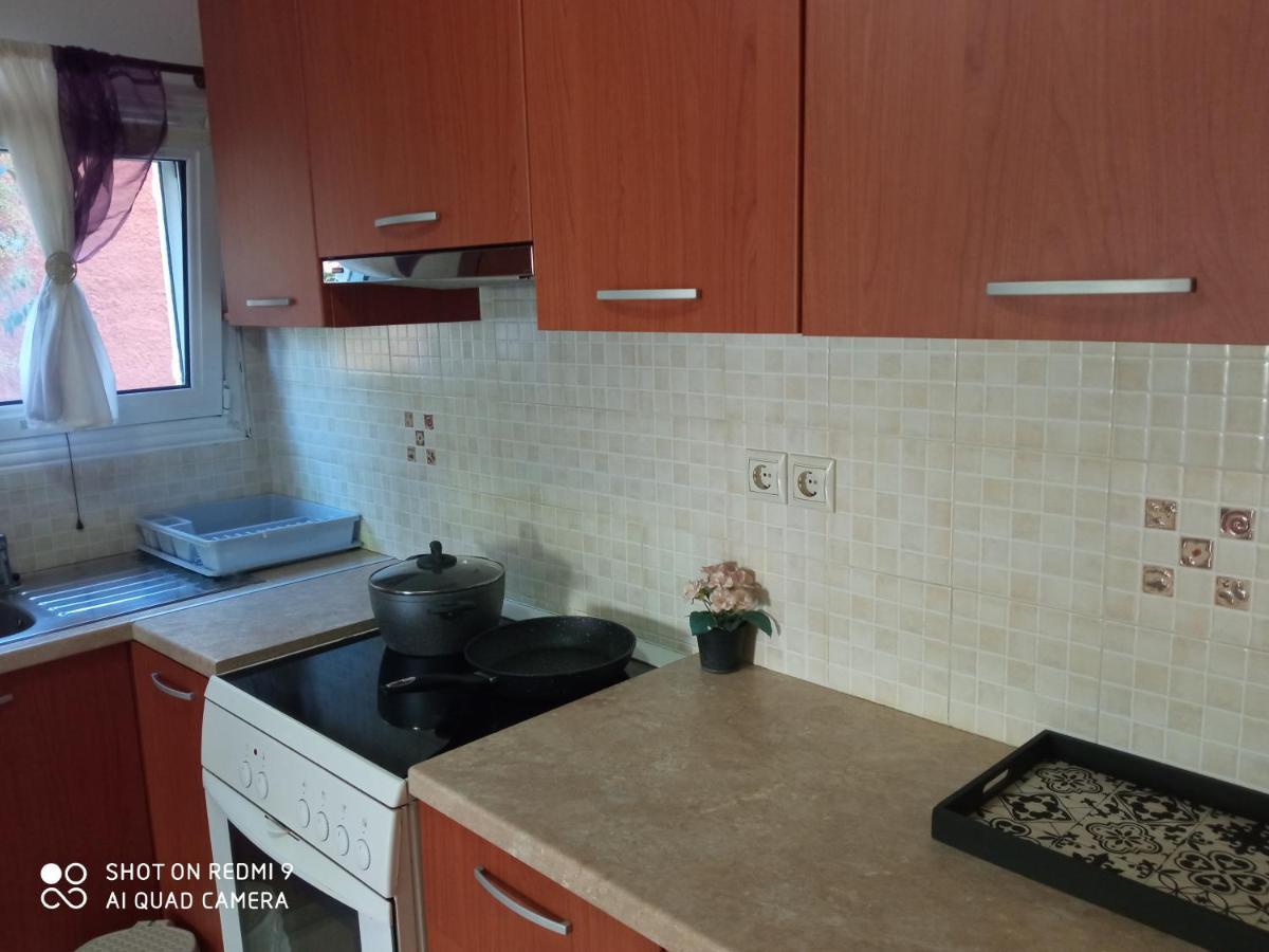 S.D Apartment 2 Lavrion Exterior photo